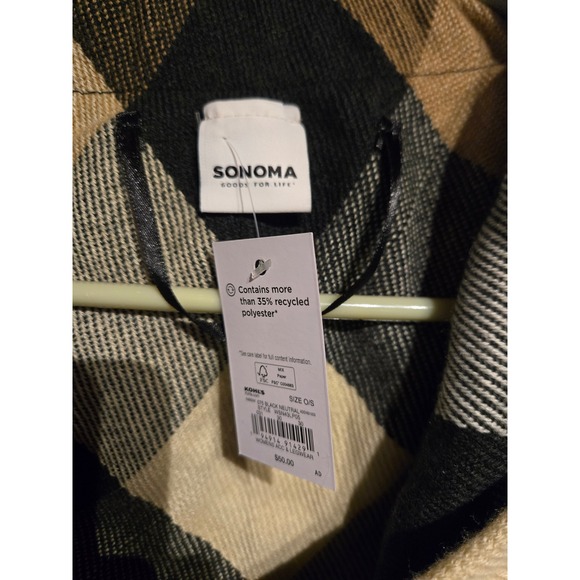 Sonoma Goods For Life Plaid Hooded Poncho Wrap Black Camel OneSize NWT WSN49LP05 - Picture 3 of 4